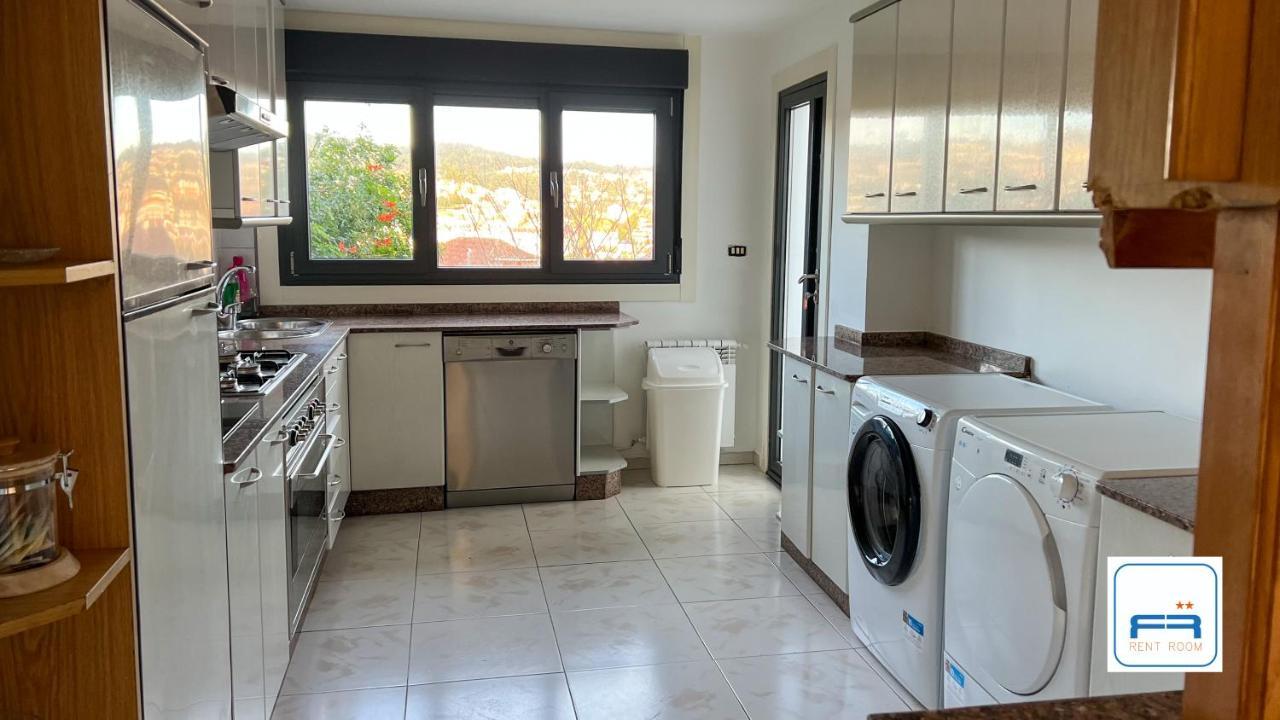 Amplia Casa De 9 Hab, Cabral. Villa Vigo Kültér fotó