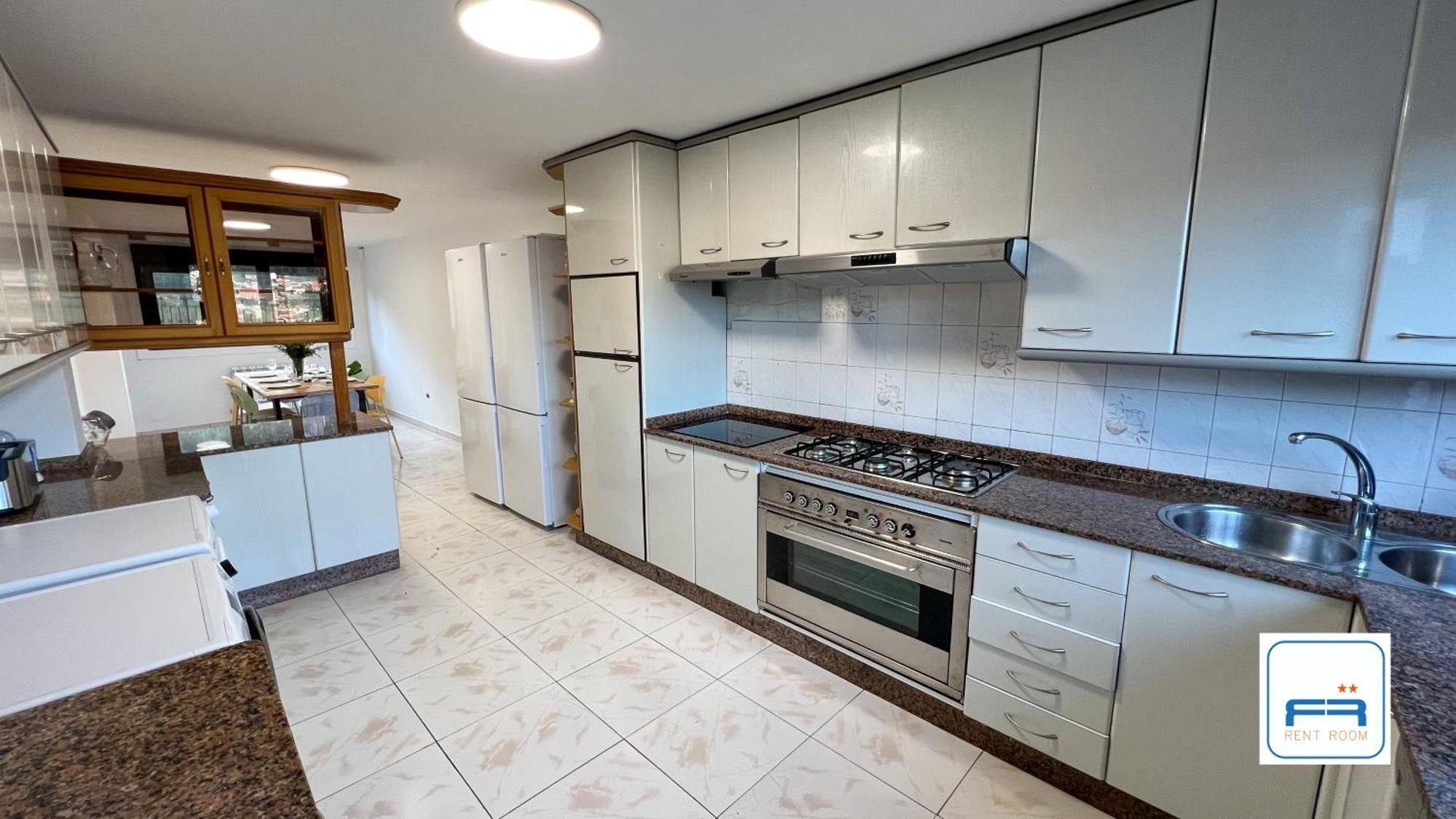 Amplia Casa De 9 Hab, Cabral. Villa Vigo Kültér fotó
