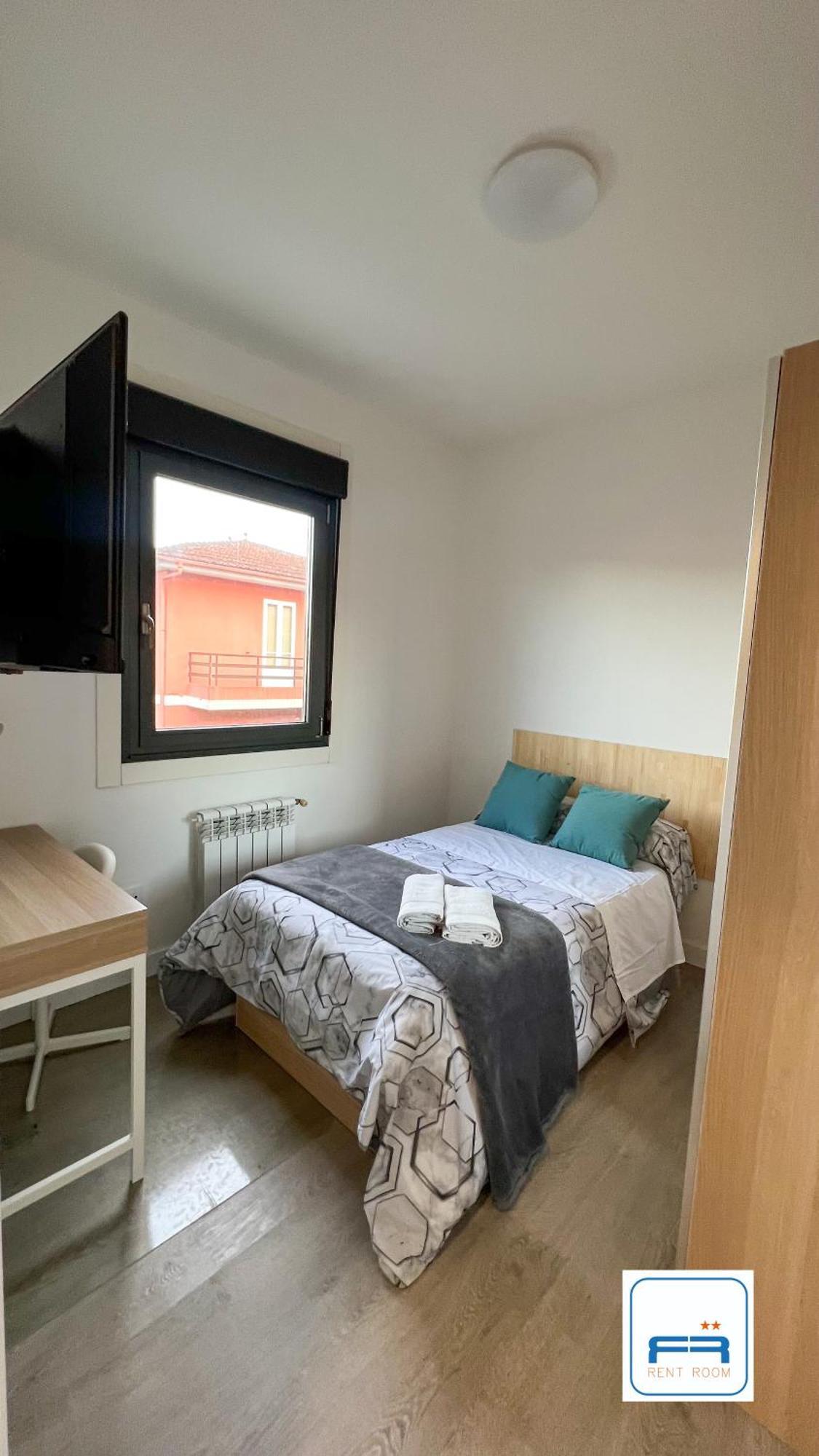 Amplia Casa De 9 Hab, Cabral. Villa Vigo Kültér fotó