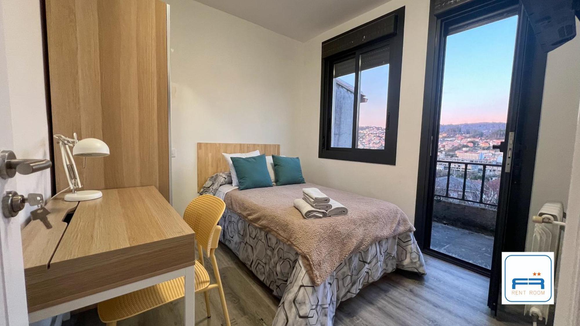 Amplia Casa De 9 Hab, Cabral. Villa Vigo Kültér fotó