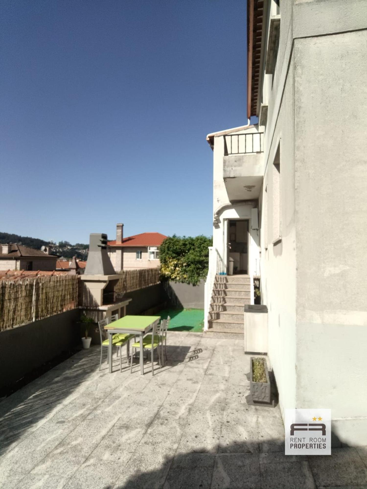 Amplia Casa De 9 Hab, Cabral. Villa Vigo Kültér fotó